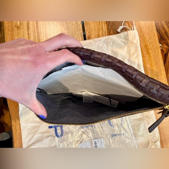 Clare V. Grande Fanny - Picture 7 of 7